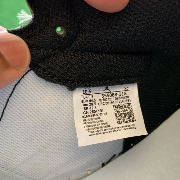 -Edm- 🔋*NEW* Air Jordan 1 High ‘Volt University Gold’ (Sz 10.5) - Picture 8 of 10